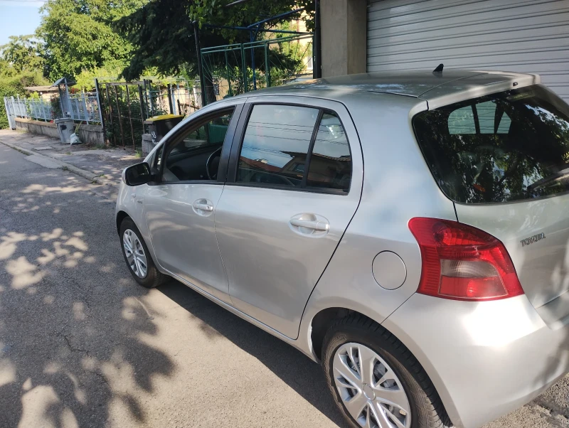 Toyota Yaris 1, 4 D4D  , снимка 2 - Автомобили и джипове - 50525690