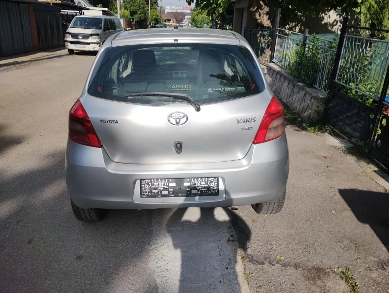 Toyota Yaris 1, 4 D4D  , снимка 9 - Автомобили и джипове - 50525690