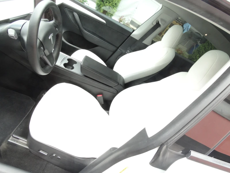 Tesla Model Y DUAL MOTOR 4X4, снимка 9 - Автомобили и джипове - 51274719