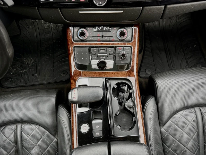 Audi A8 4.2 Diesel, снимка 10 - Автомобили и джипове - 52516429