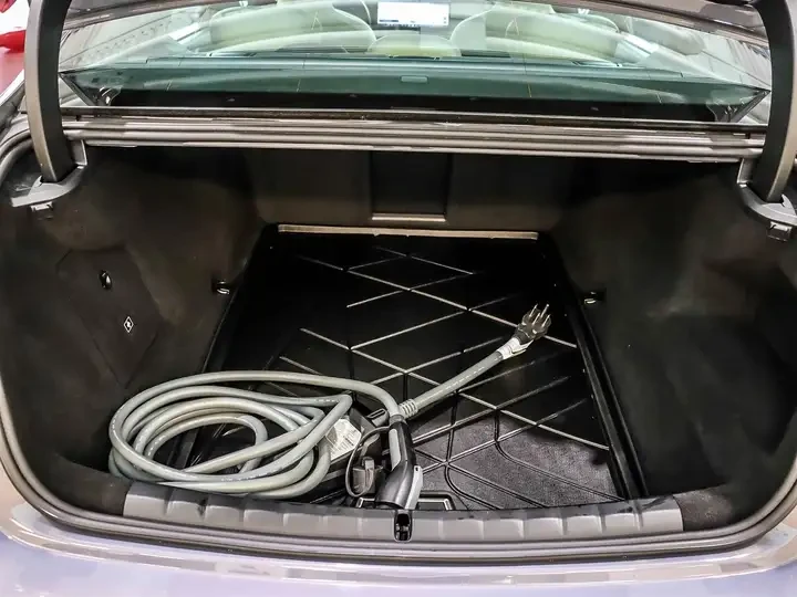 BMW i7 xDrive60 , снимка 16 - Автомобили и джипове - 55095173