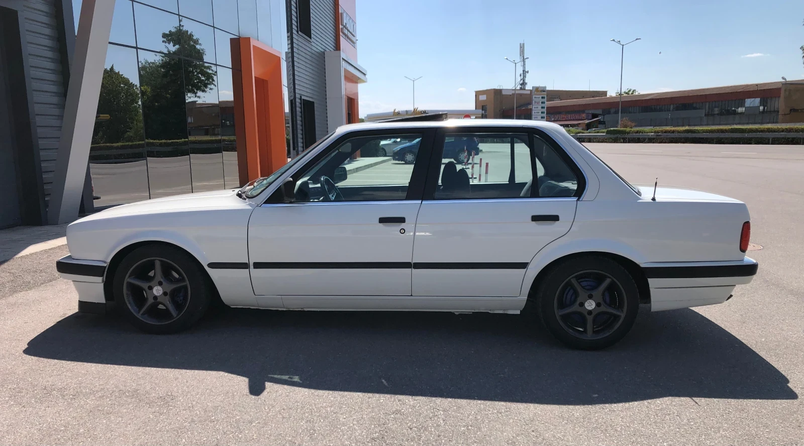 BMW 324 E30 - изображение 4