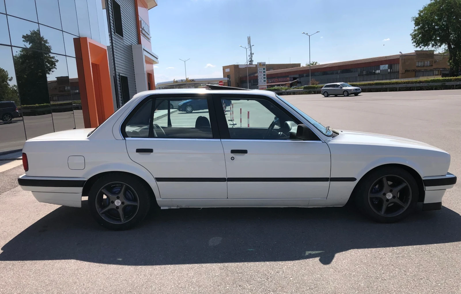 BMW 324 E30 - изображение 5