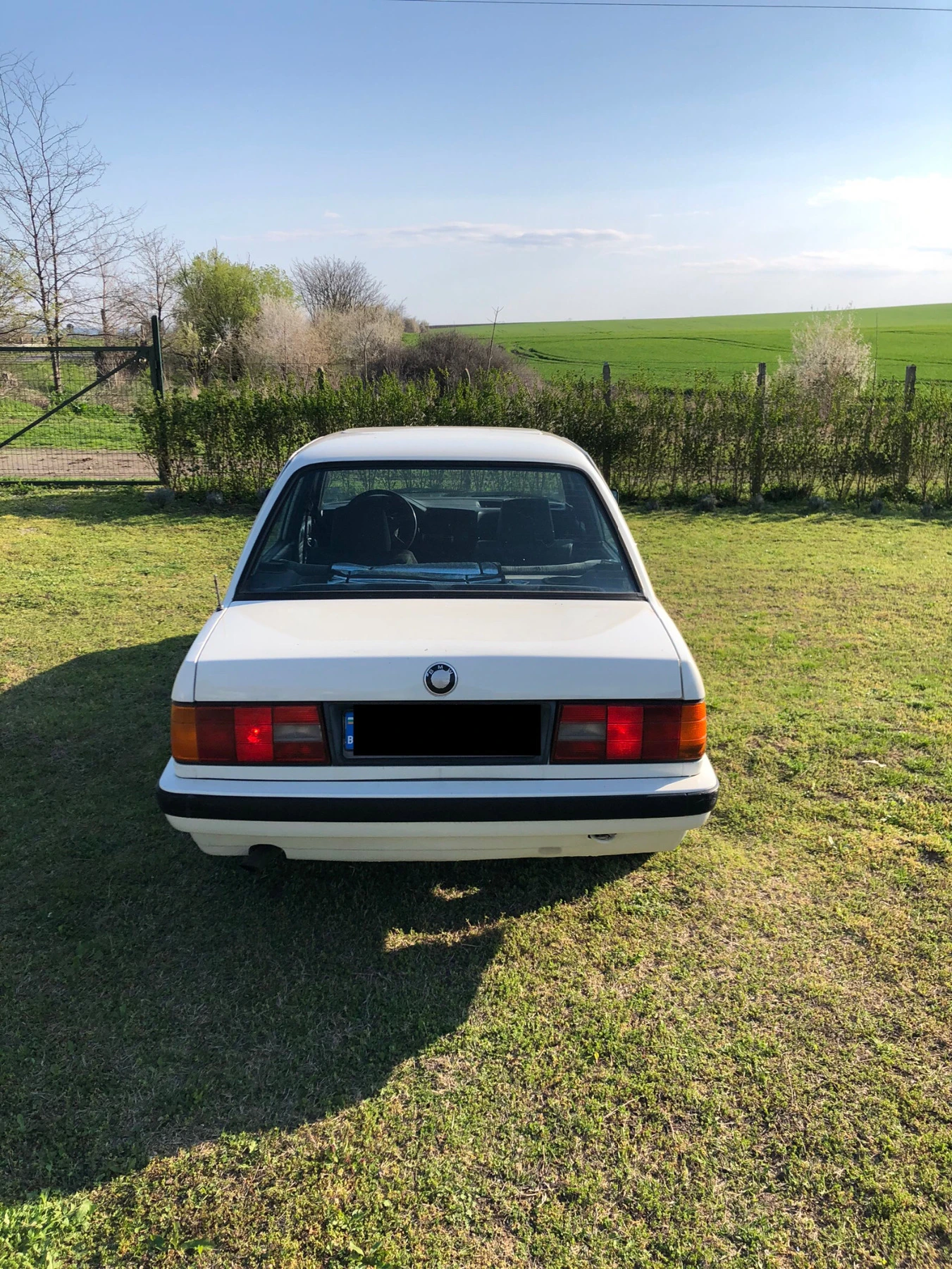 BMW 324 E30 - изображение 3