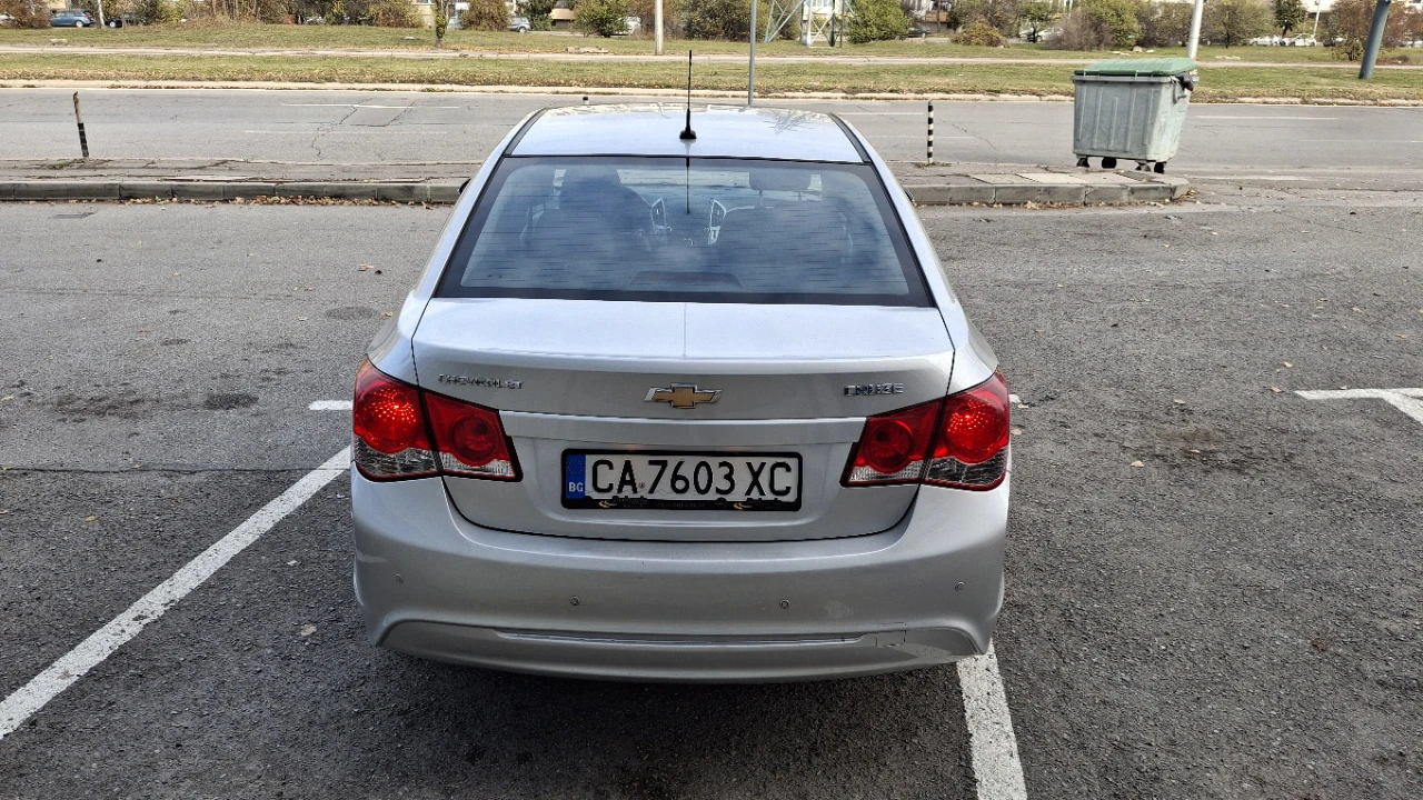 Chevrolet Cruze  - изображение 4