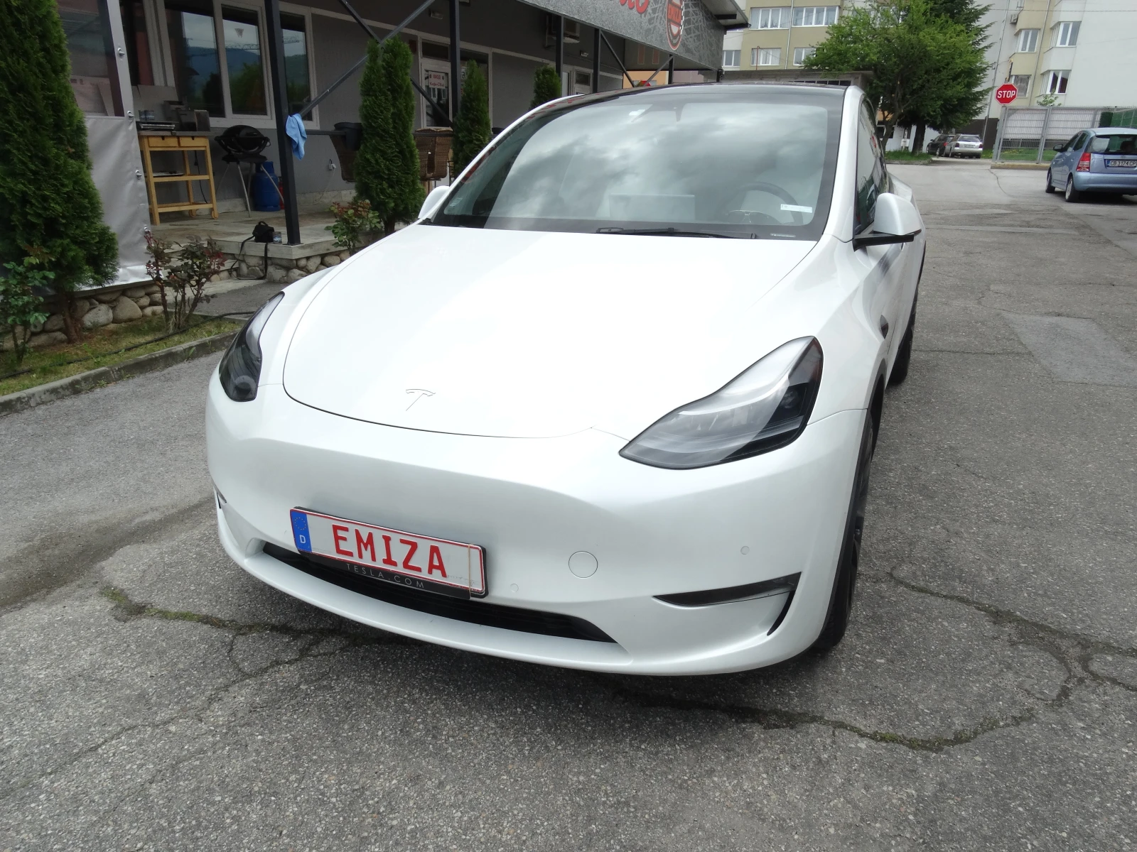 Tesla Model Y DUAL MOTOR 4X4 | Mobile.bg   1