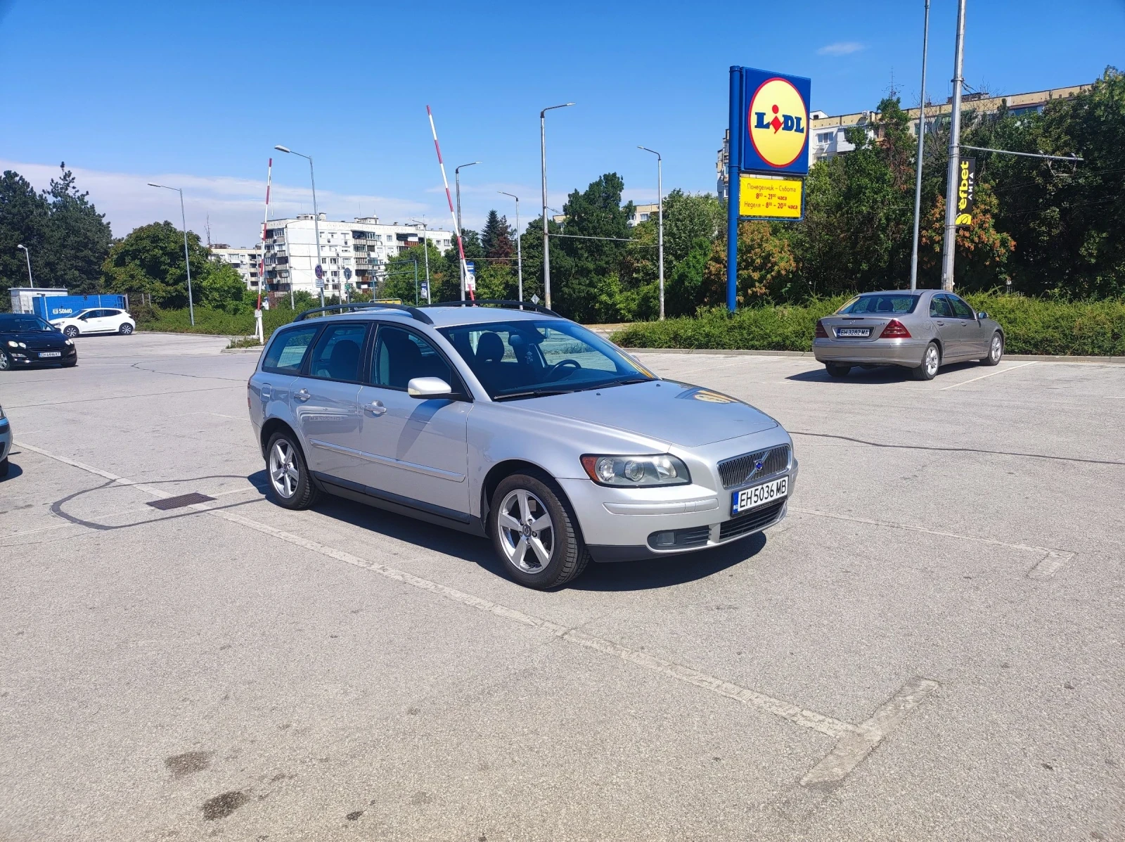 Volvo V50  - изображение 3