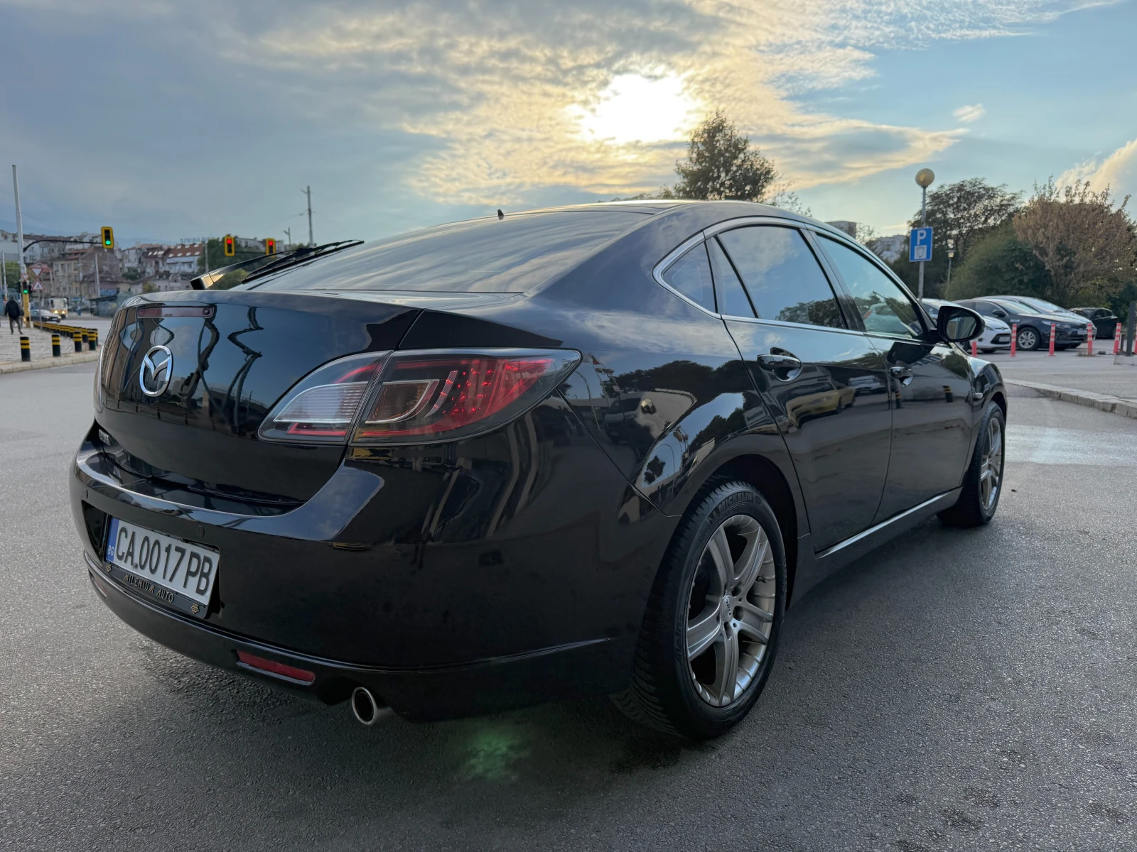 Mazda 6 6 МЕСЕЦА ГАРАНЦИЯ/2.2D 185к.с. От Бългaрия - изображение 4