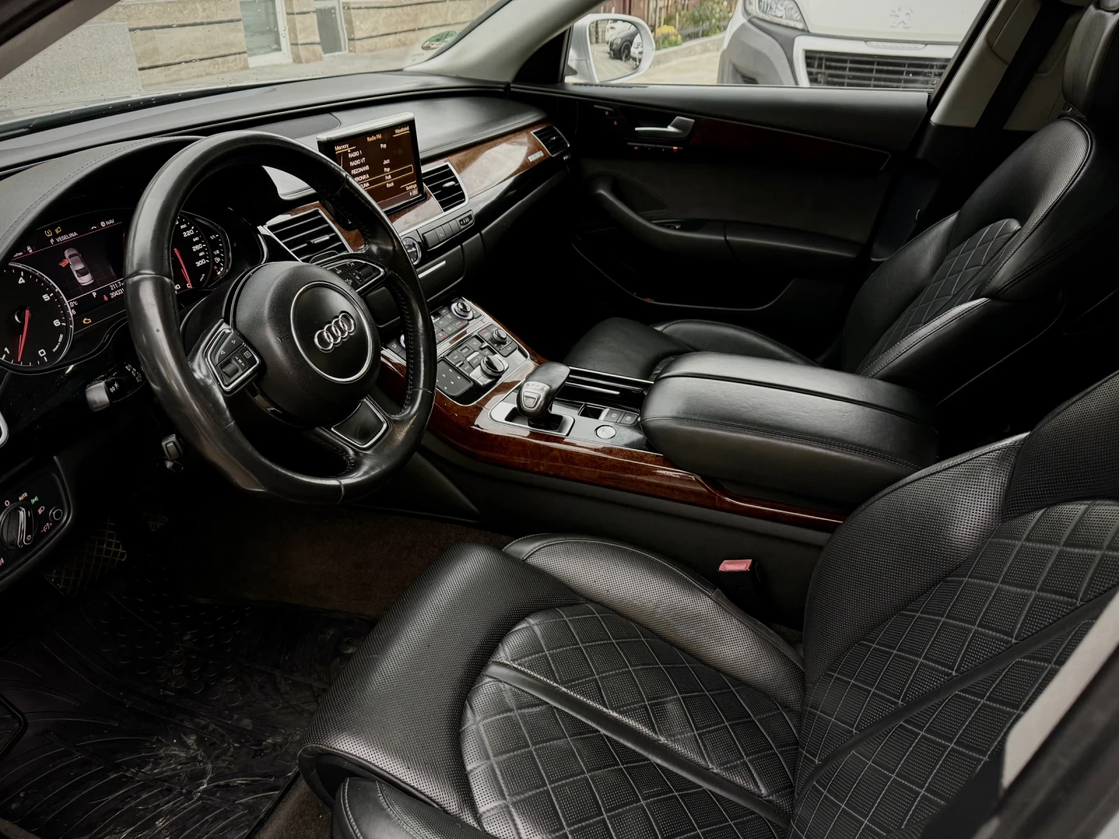 Audi A8 4.2 Diesel - изображение 6