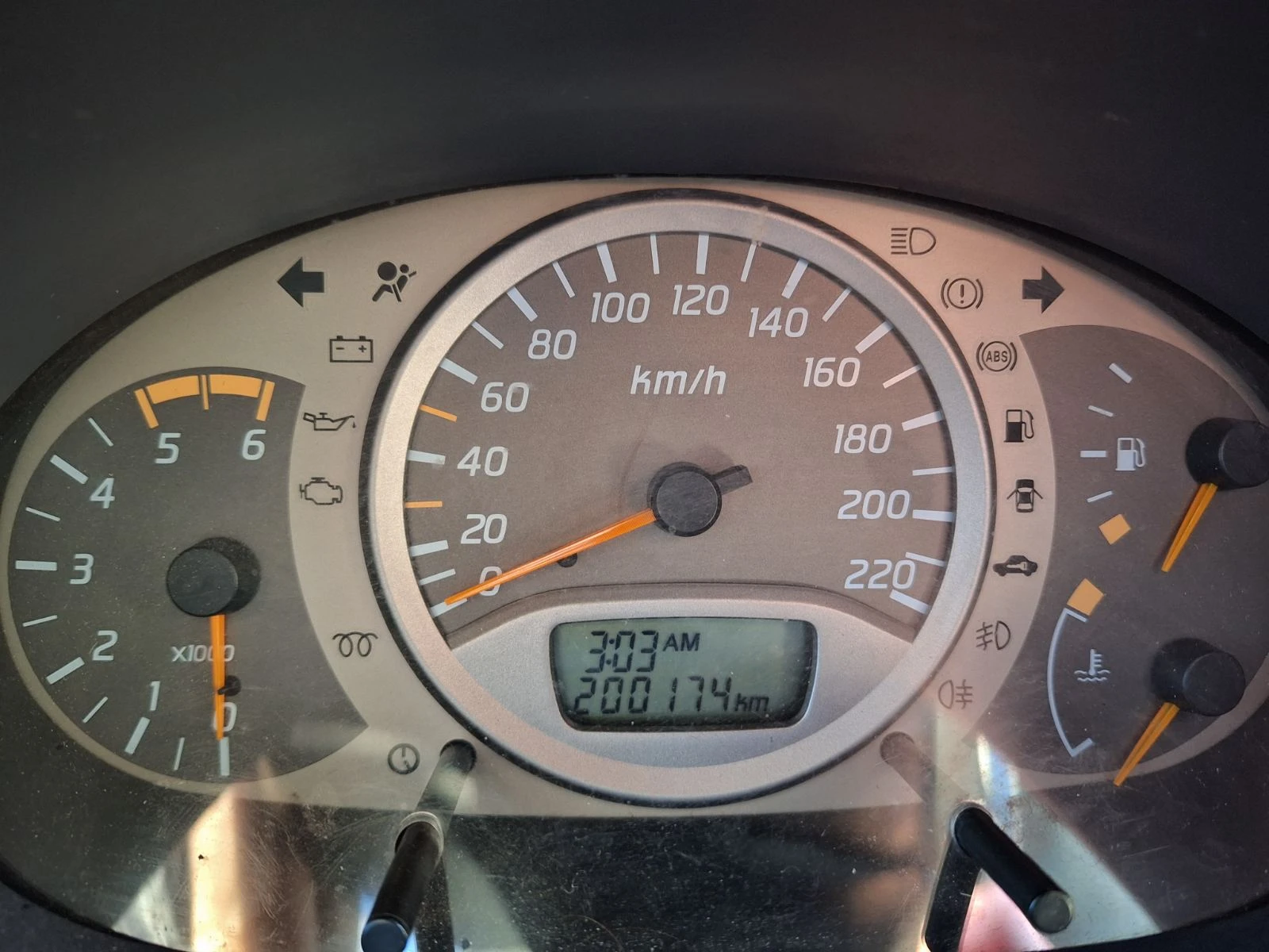 Nissan Almera tino | Mobile.bg � ����������� 6