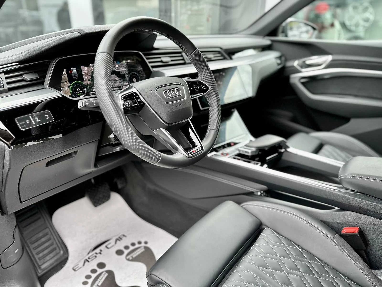 Audi E-Tron  S-LINE Sportback  - изображение 6