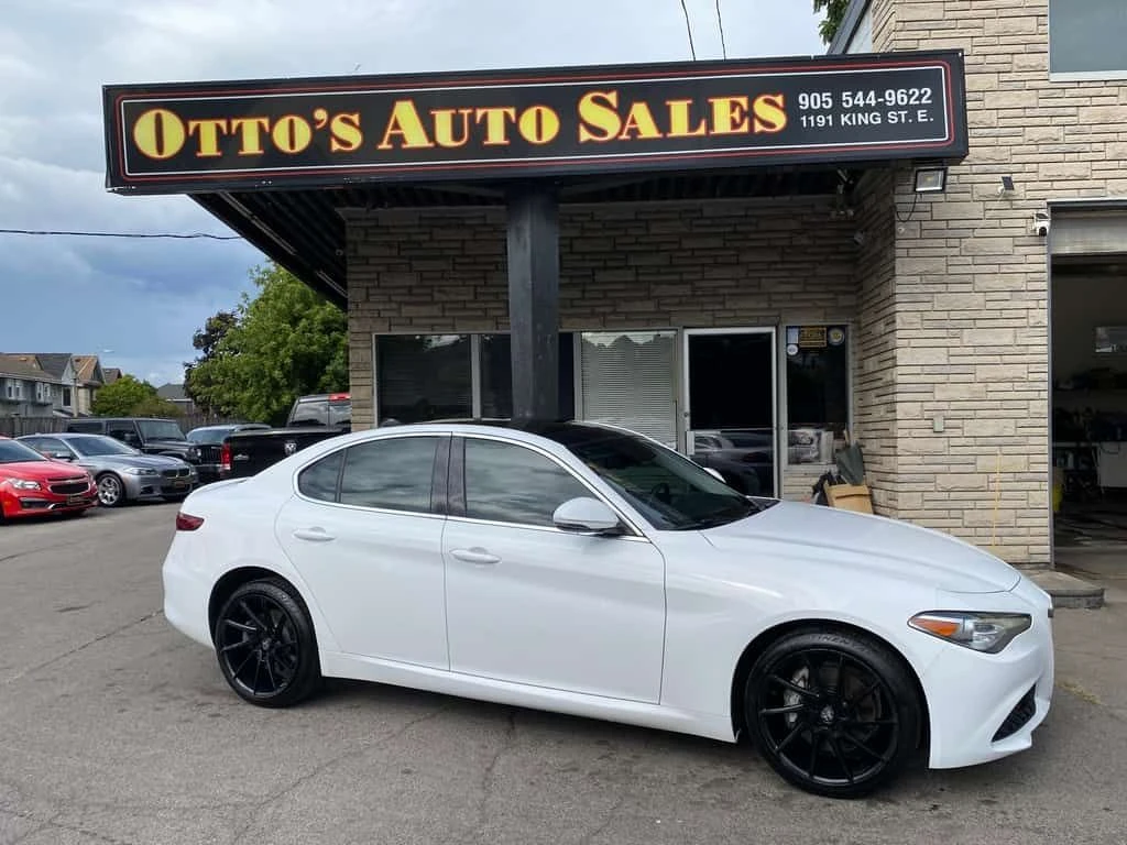 Alfa Romeo Giulia * 4dr Sdn AWD * CARFAX * ЦЕНА ДО БГ