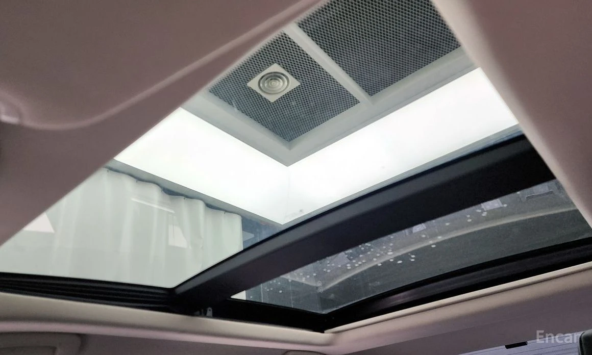 Chrysler 300c 3.6* ПОДГРЕВ* ОБДУХВАНЕ* КАМЕРА* КЕЙЛЕС* , снимка 16 - Автомобили и джипове - 54217468