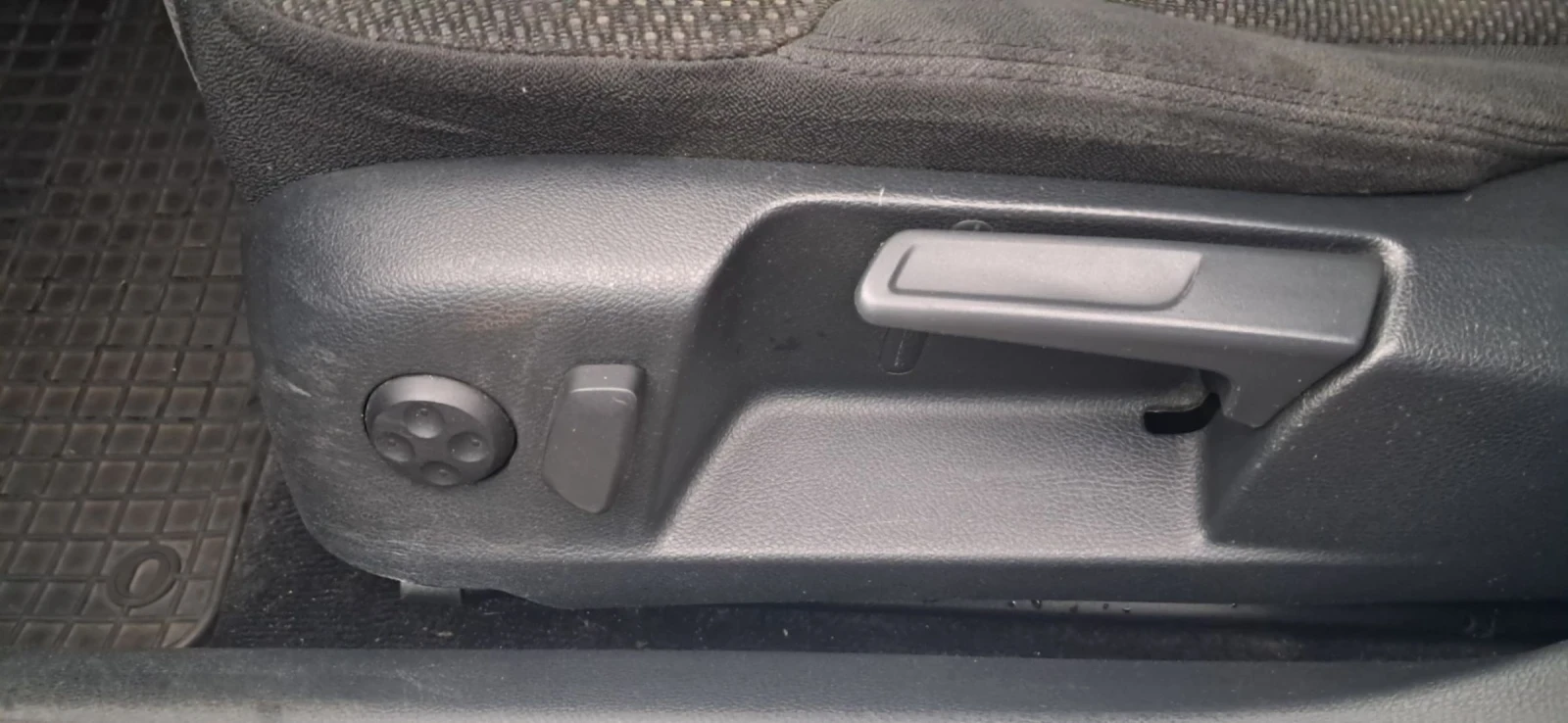 VW Passat, снимка 14 - Автомобили и джипове - 54259908