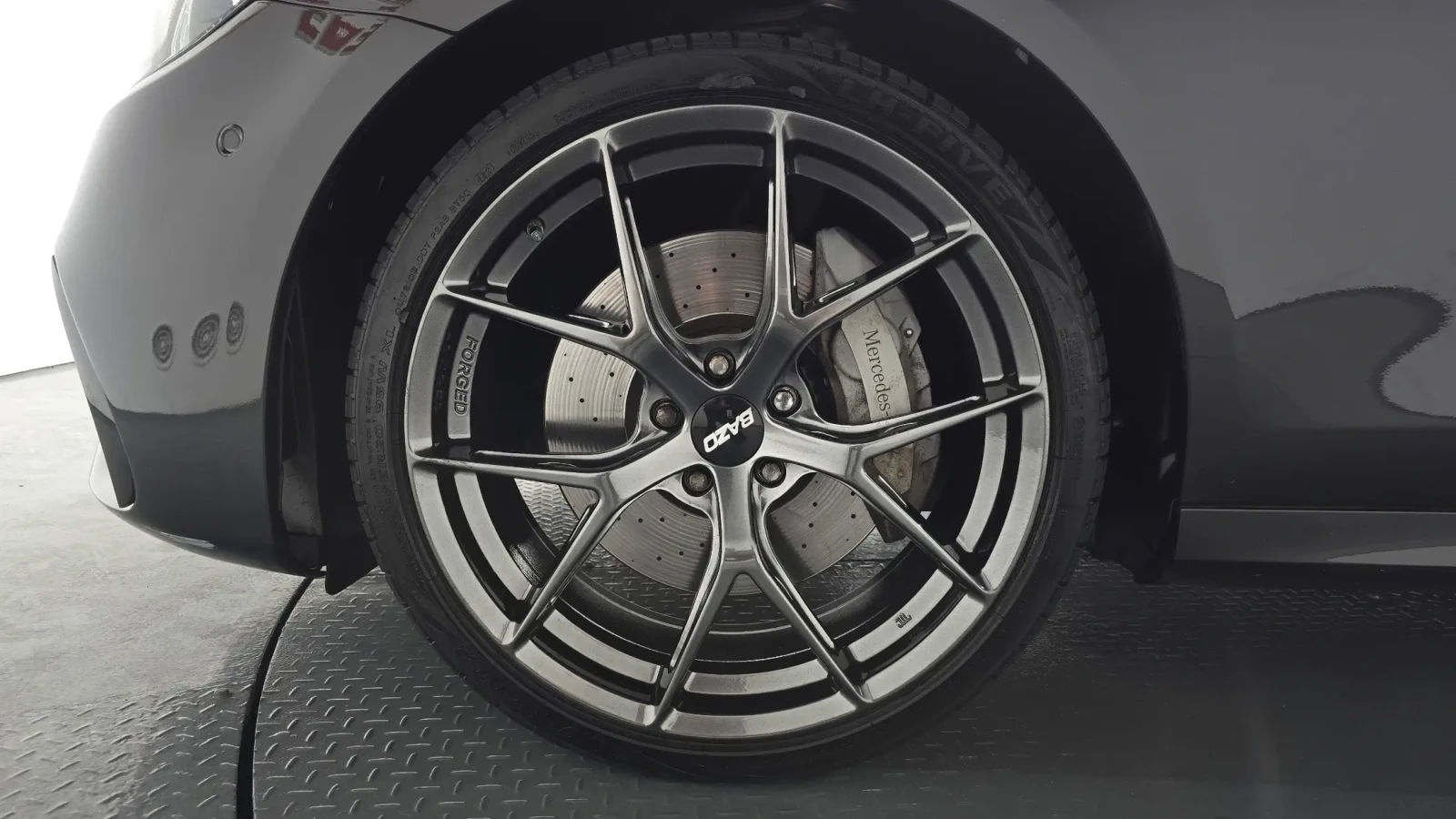 Mercedes-Benz E 350 4MATIC AMG Line Edition, снимка 5 - Автомобили и джипове - 54712858