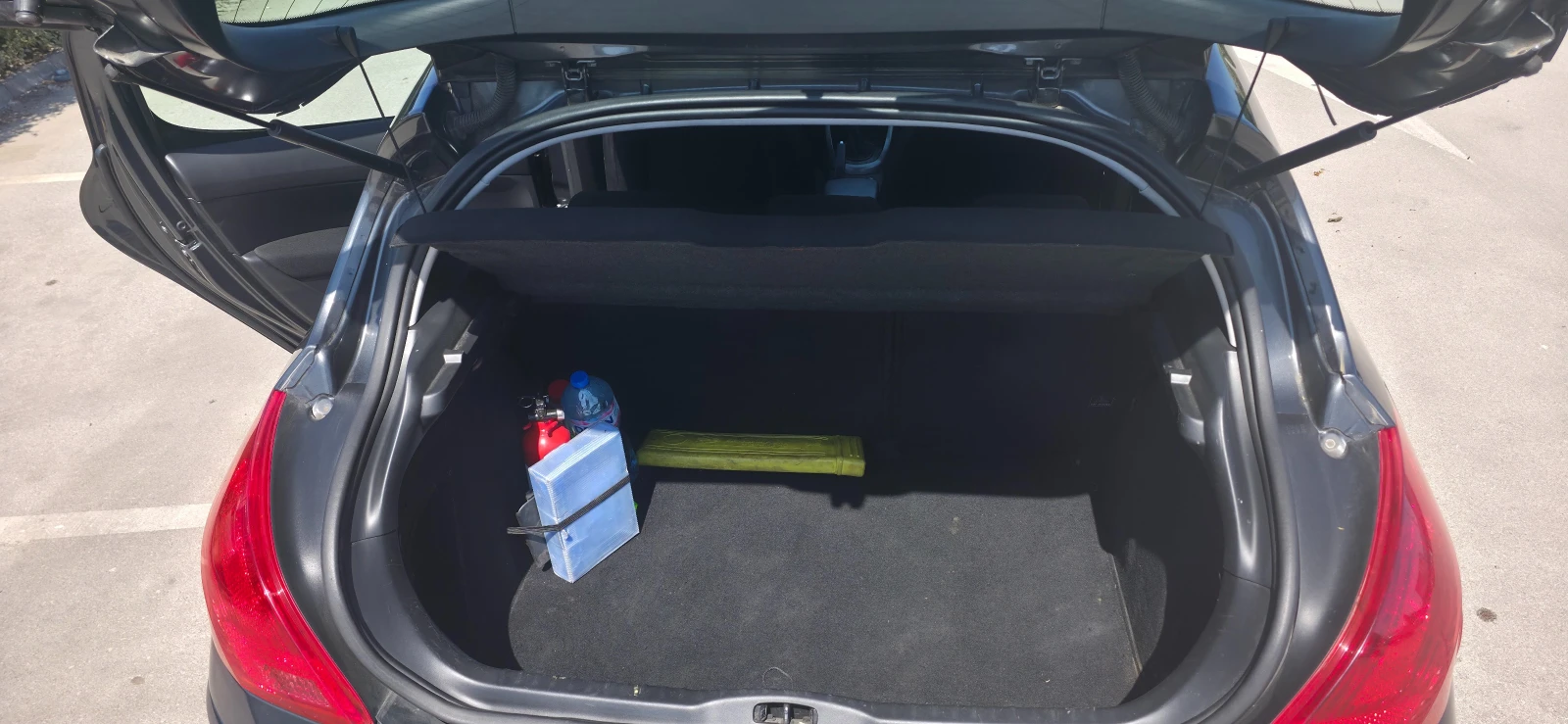 Peugeot 308, снимка 12 - Автомобили и джипове - 54983135