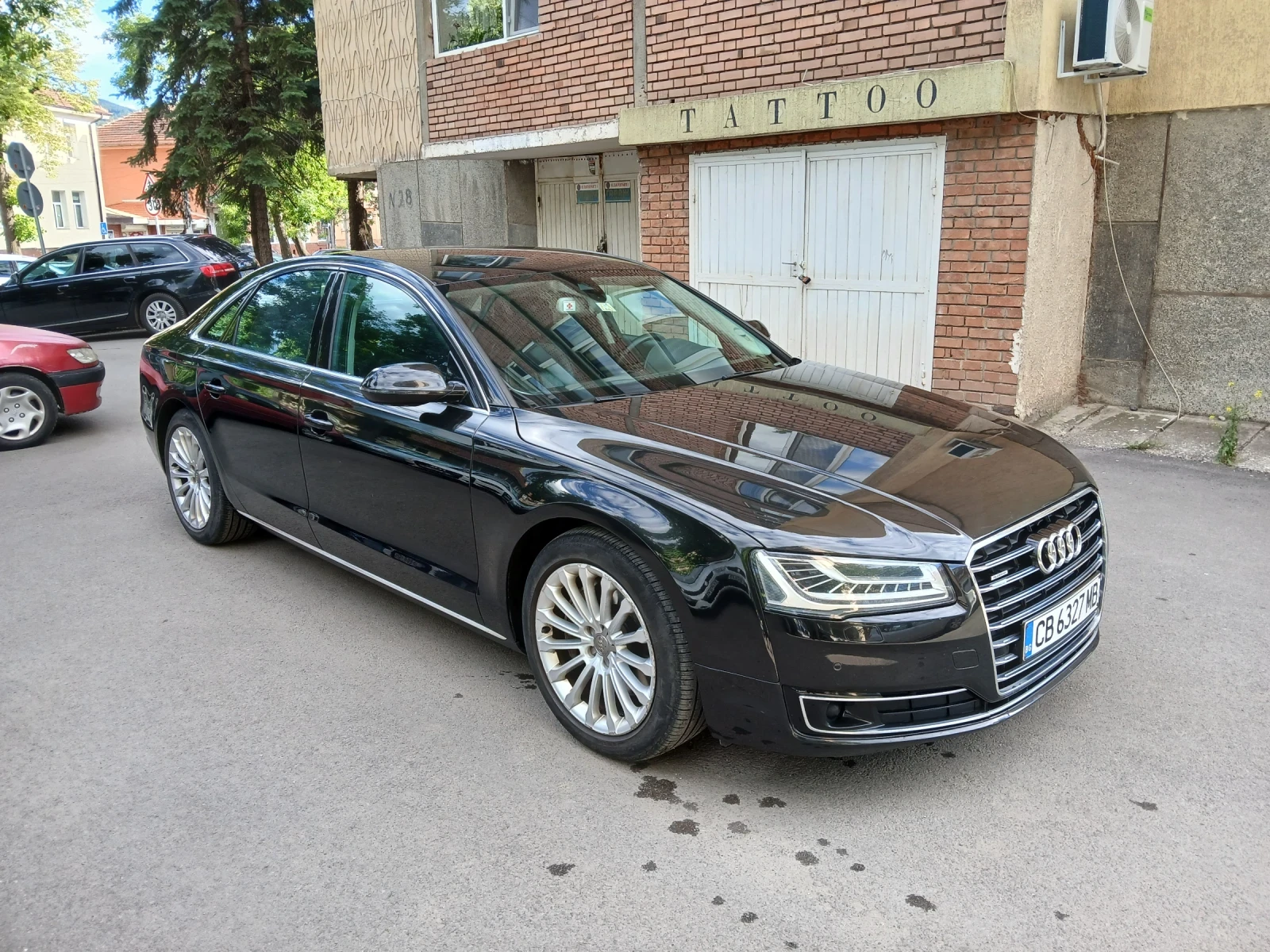 Audi A8, снимка 2 - Автомобили и джипове - 55222288