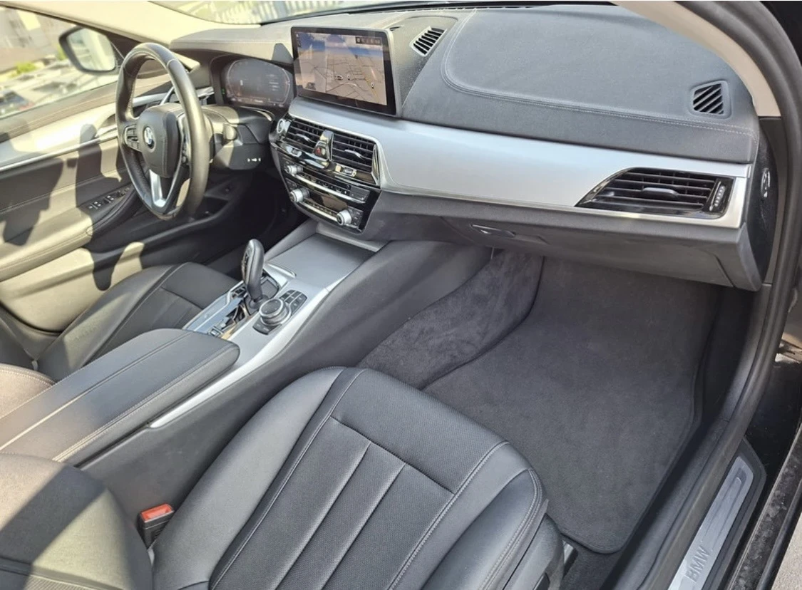 BMW 530 530d xDriveMildHybrid, снимка 4 - Автомобили и джипове - 55666216