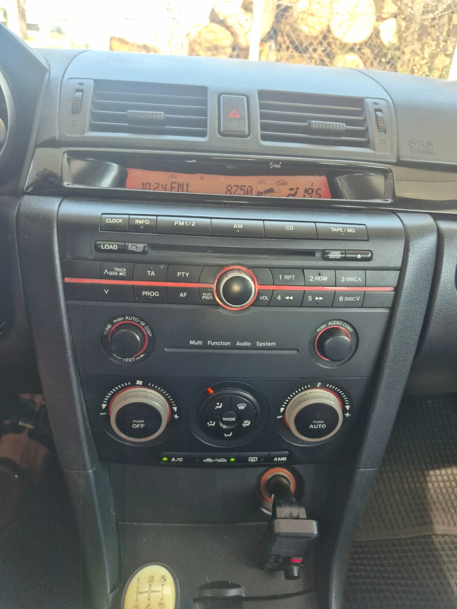 Mazda 3, снимка 5 - Автомобили и джипове - 55790665