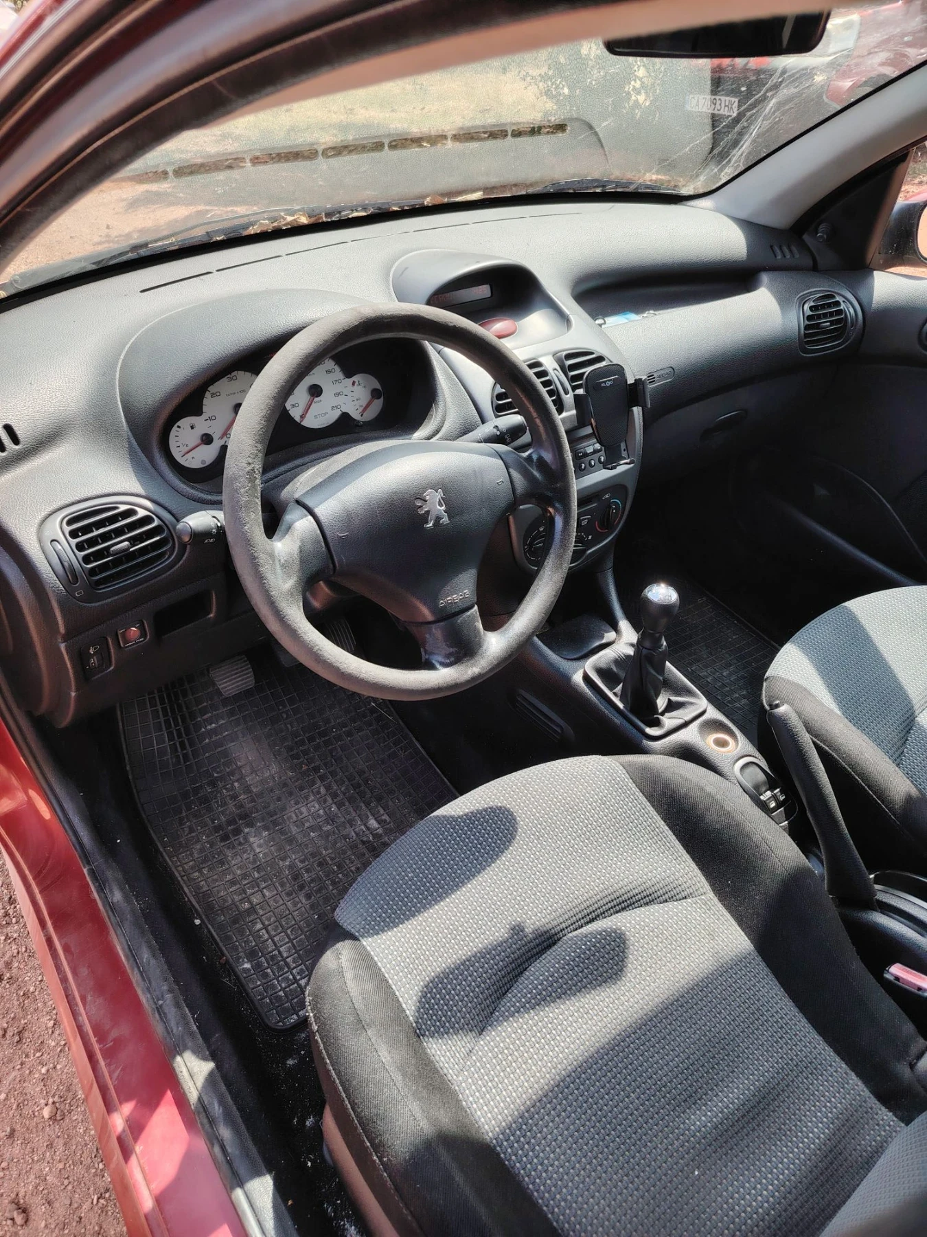Peugeot 206 1.4HDI, снимка 6 - Автомобили и джипове - 55802528