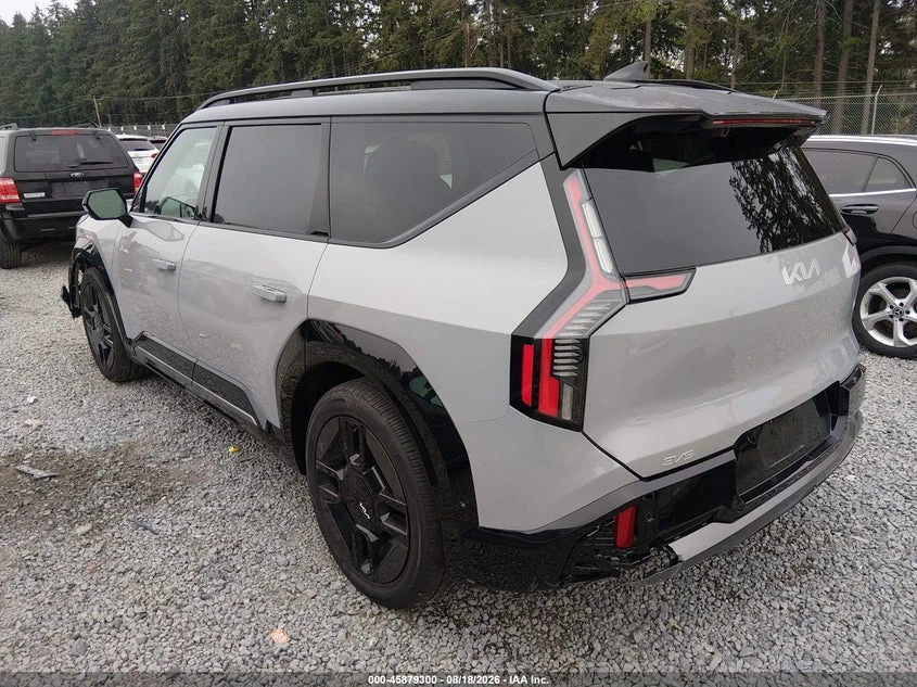 Kia EV9 Gt-Line, снимка 3 - Автомобили и джипове - 55812712