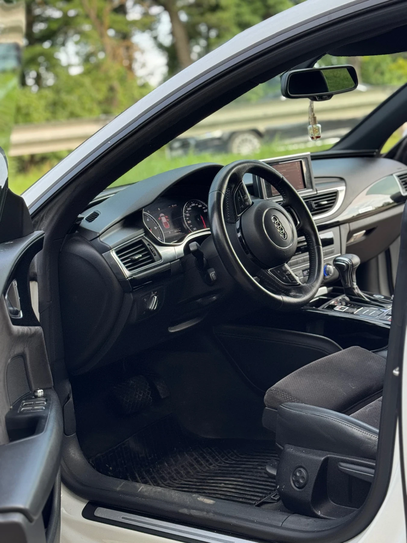 Audi A7, снимка 11 - Автомобили и джипове - 55827108
