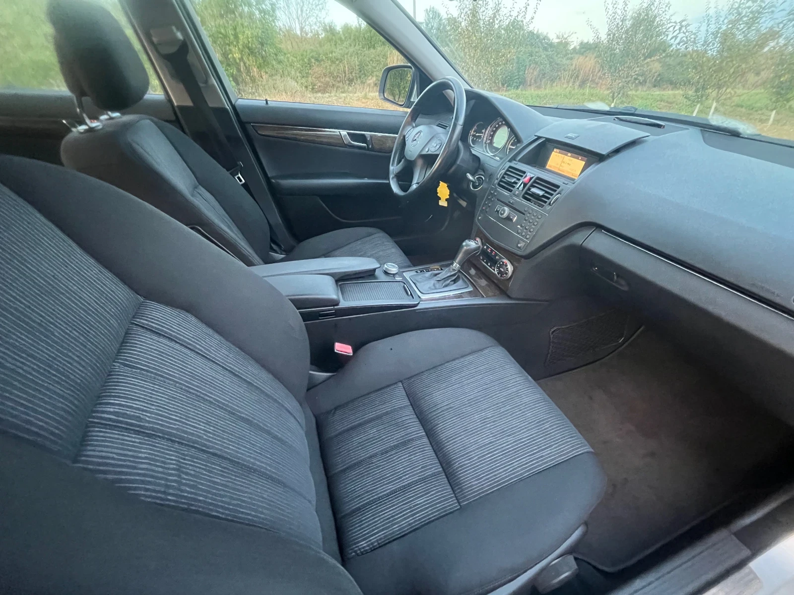 Mercedes-Benz C 220 AUTO OM646, снимка 11 - Автомобили и джипове - 55829107