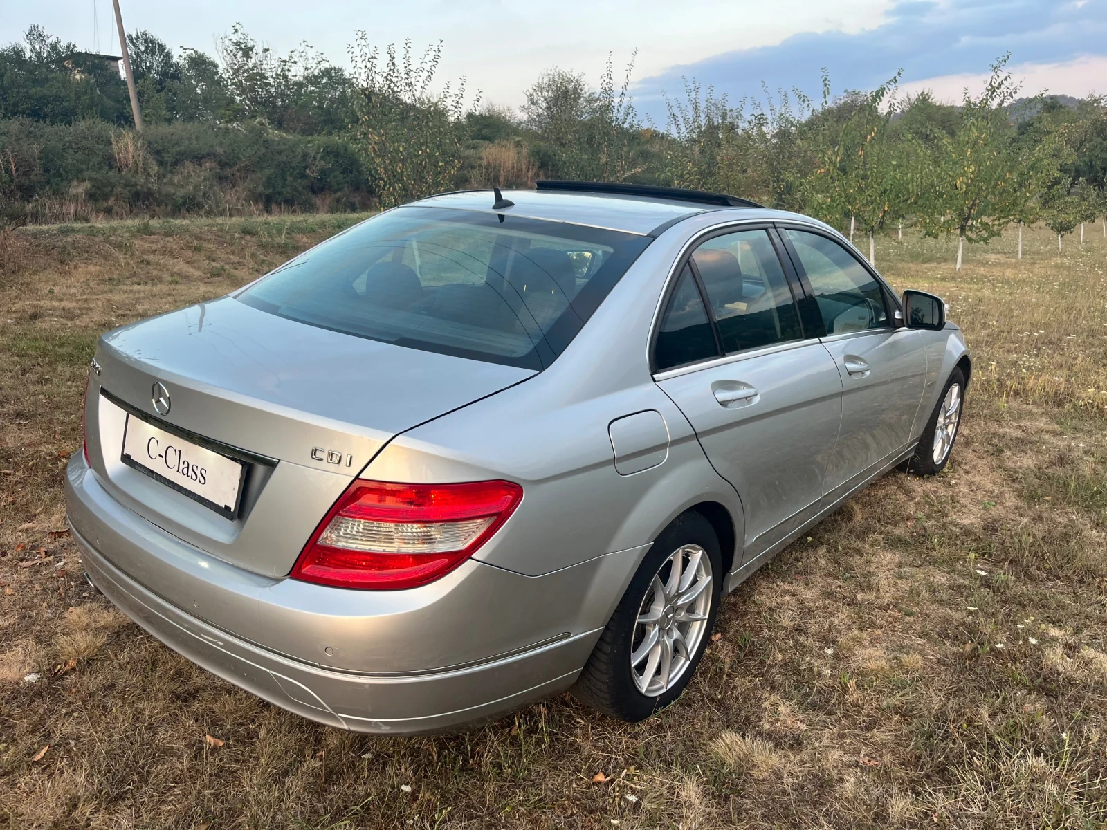 Mercedes-Benz C 220 AUTO OM646, снимка 5 - Автомобили и джипове - 55829107