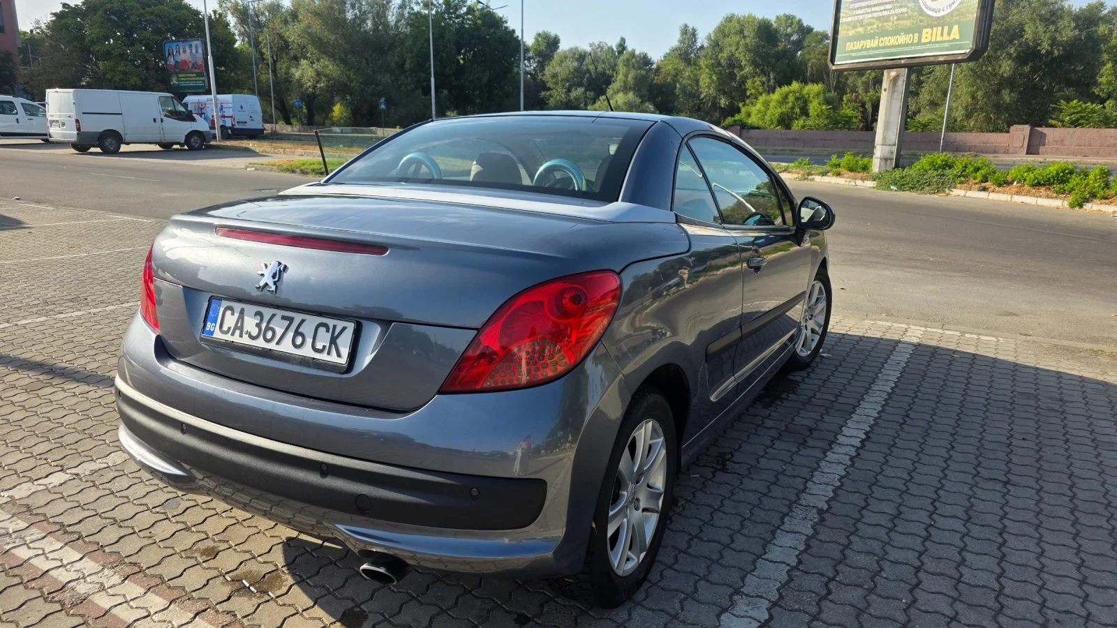 Peugeot 207 CC, снимка 12 - Автомобили и джипове - 55878985