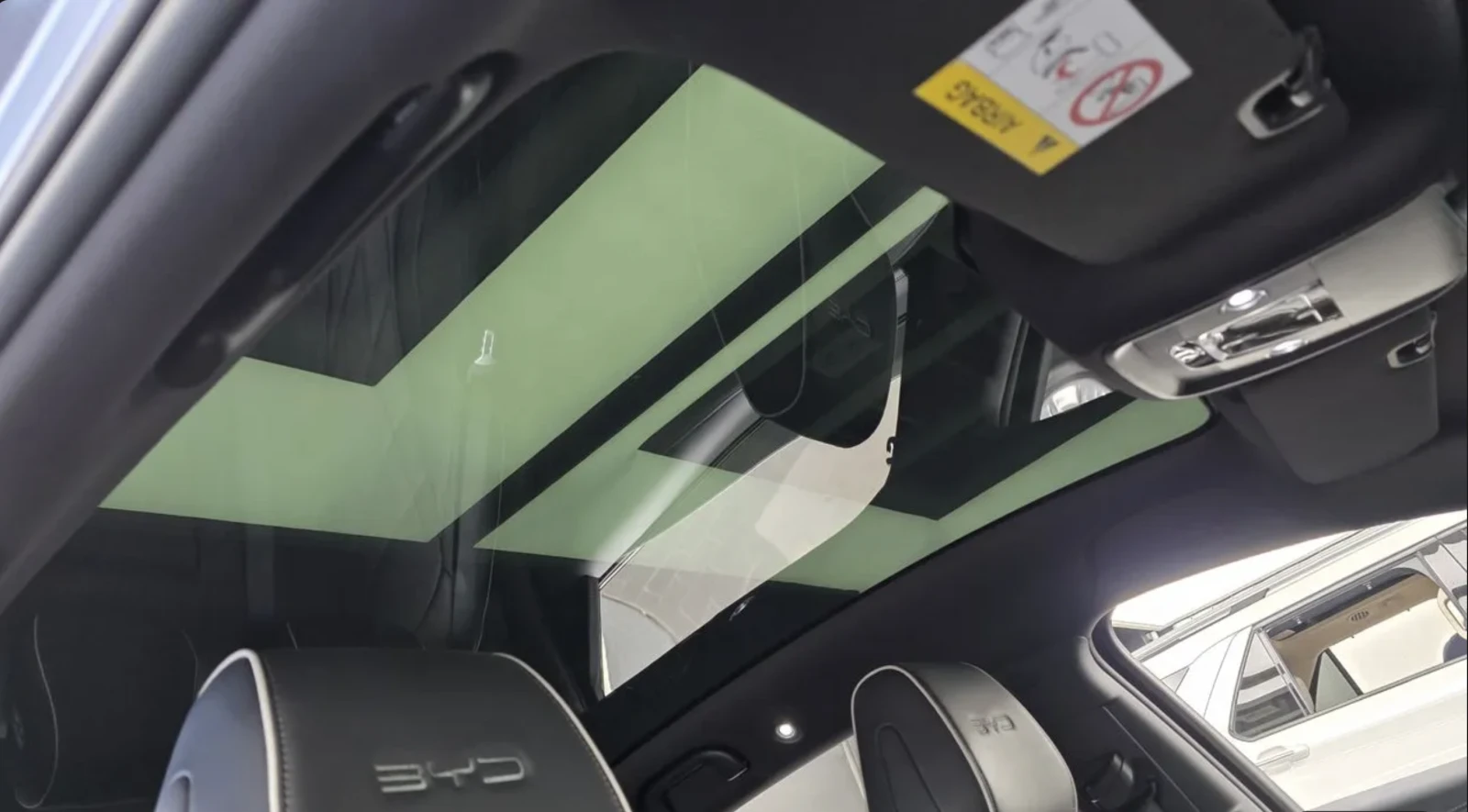 BYD Seal PERFORMANCE AWD /����� / PANO / 360 CAM / HEAD UP | Mobile.bg � ����������� 15