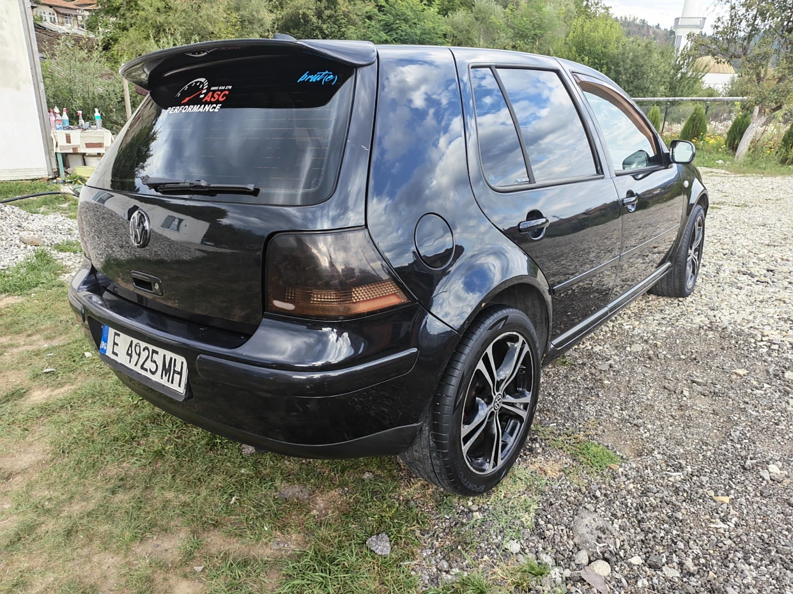 VW Golf 1.9 101