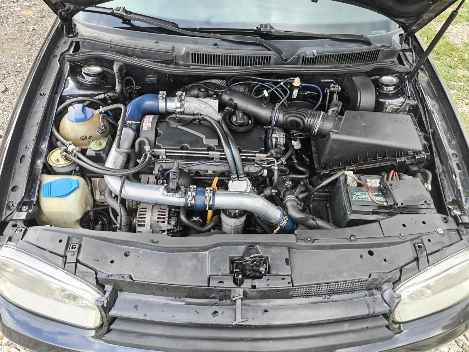 VW Golf 1.9 101, снимка 6 - Автомобили и джипове - 56247892