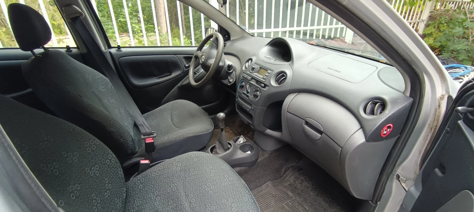 Toyota Yaris, снимка 4 - Автомобили и джипове - 56257541