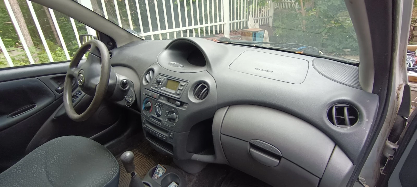 Toyota Yaris, снимка 5 - Автомобили и джипове - 56257541