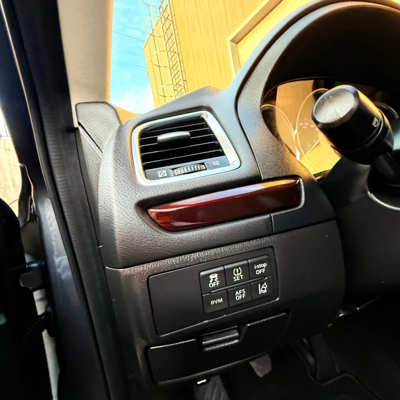 Mazda 6 2.2d-150кс;КОЖА;ПОДГРЕВ;НАВИ;ТЕМПОМАТ;BOSE;Keyless, снимка 9 - Автомобили и джипове - 56259938