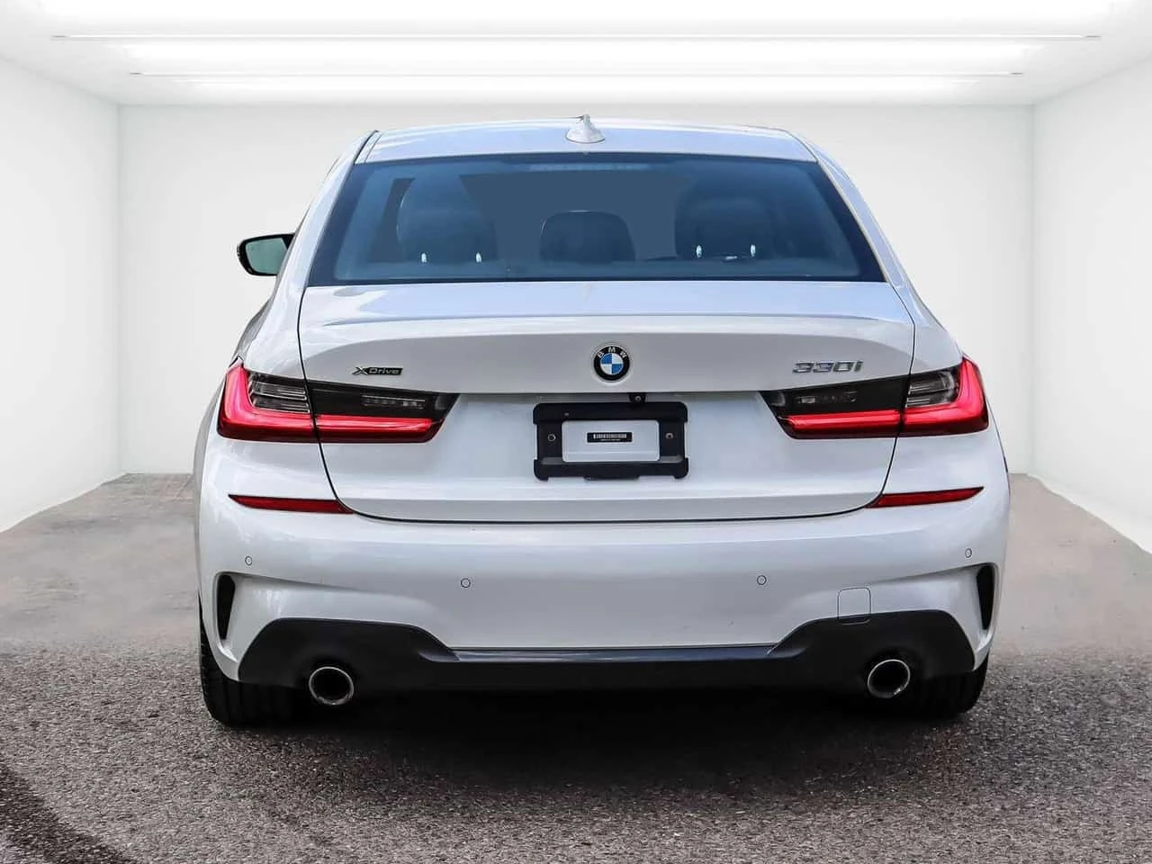 BMW 330 * 330i xDrive * M SPORT * CARFAX *  | Mobile.bg � ����������� 4
