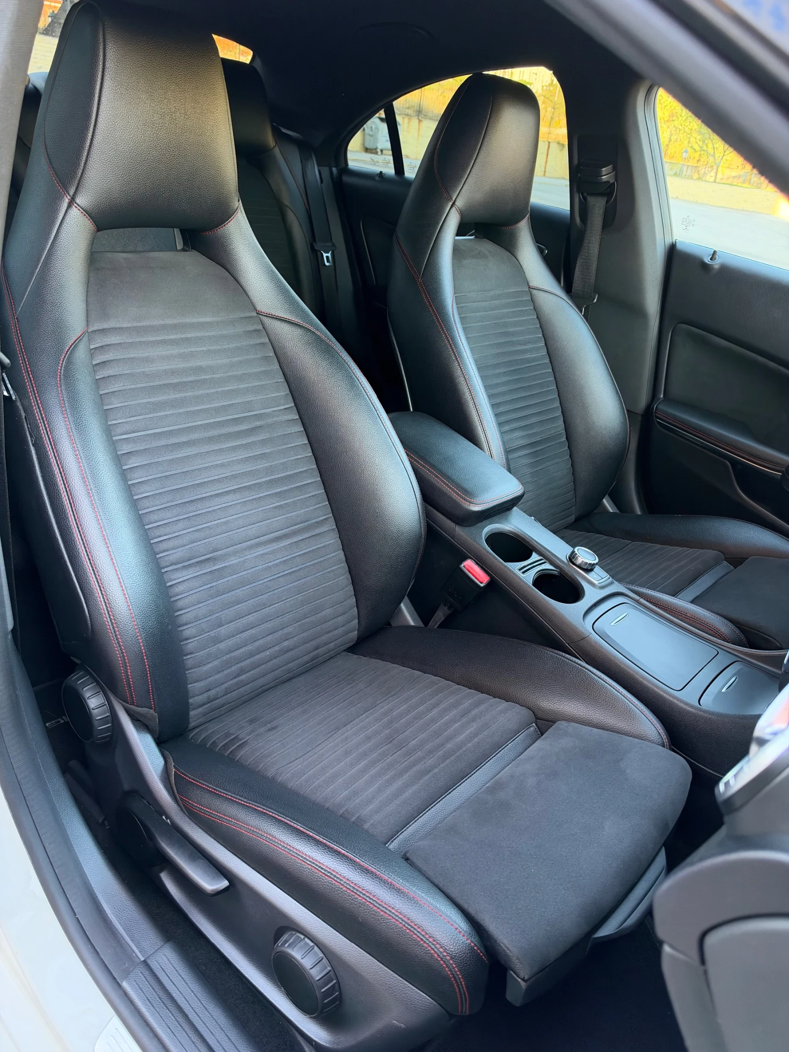 Mercedes-Benz CLA 200 CDI/Facelift/AMG Line/������������� | Mobile.bg � ����������� 12