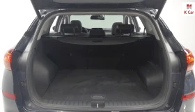 Hyundai Tucson 1.6 TURBO / ОБДУХВАНЕ / ПОДГРЕВИ / ДИСТРОНИК / 360, снимка 13