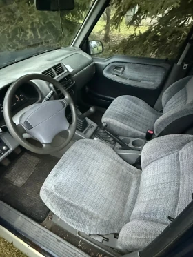 Suzuki Vitara V6 - 2850 € / 5574.12 лв. - 38532352 12