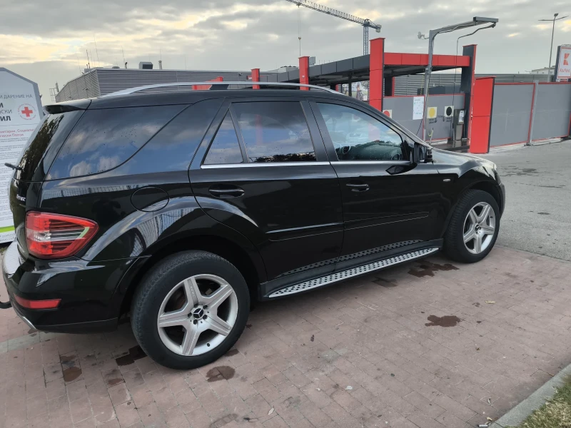 Mercedes-Benz ML 350 ML350 CDI 4 MATIC!, снимка 5 - Автомобили и джипове - 47790745