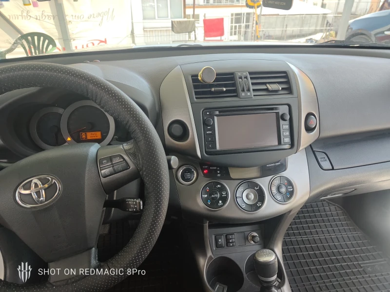 Toyota Rav4, снимка 8 - Автомобили и джипове - 49449405