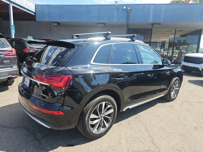 Audi Q5 Premium Plus, снимка 3 - Автомобили и джипове - 52405383