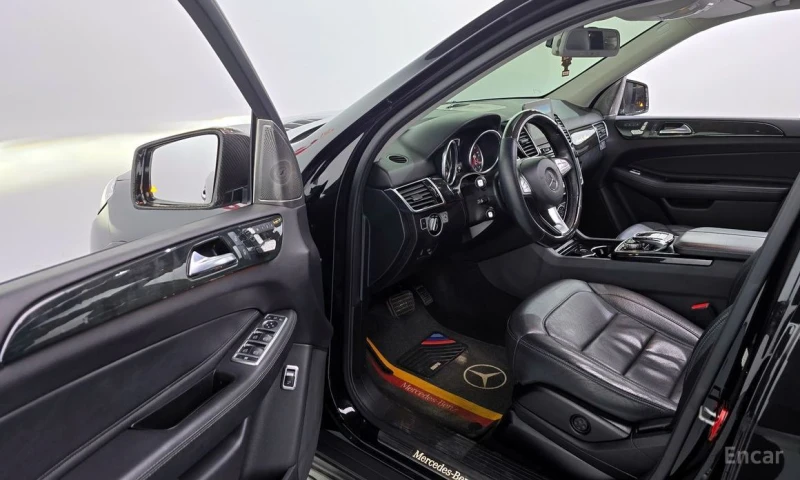 Mercedes-Benz GLE 350, снимка 10 - Автомобили и джипове - 53112256