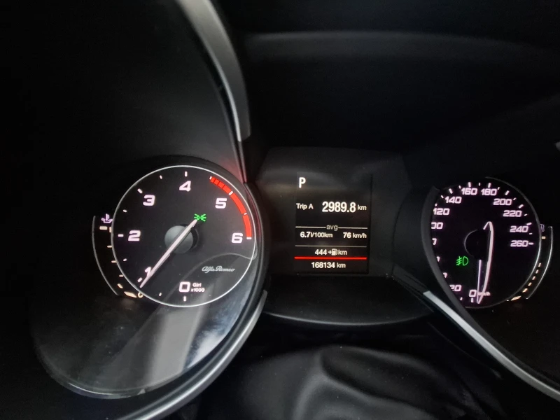 Alfa Romeo Stelvio 2.2, снимка 11 - Автомобили и джипове - 53477895