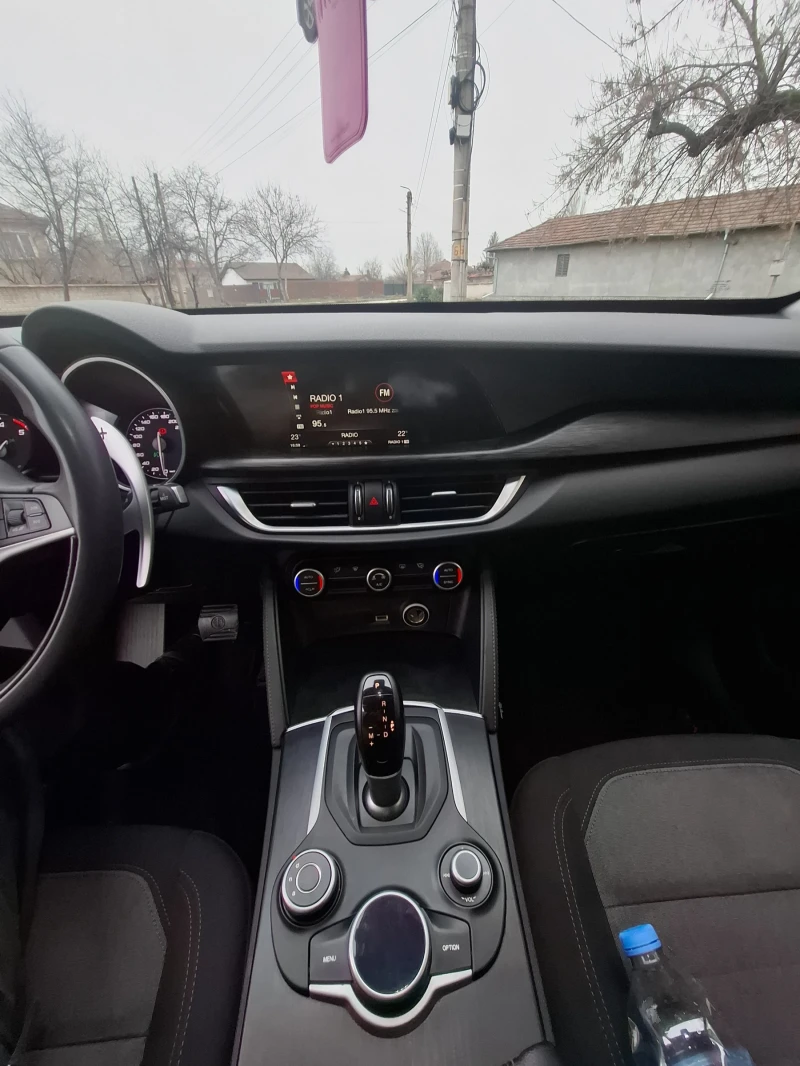 Alfa Romeo Stelvio 2.2, снимка 10 - Автомобили и джипове - 53477895