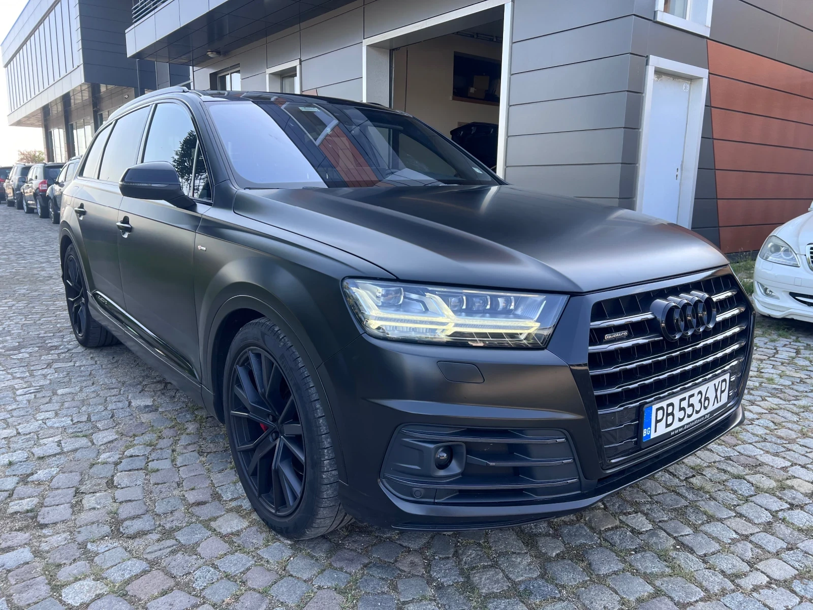 Audi Q7 3.0tdi S-line 7 местен - изображение 3