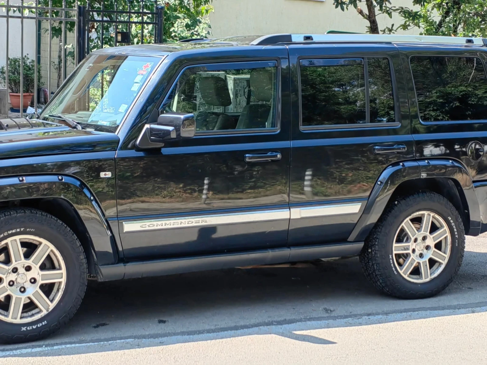 Jeep Commander  - изображение 2