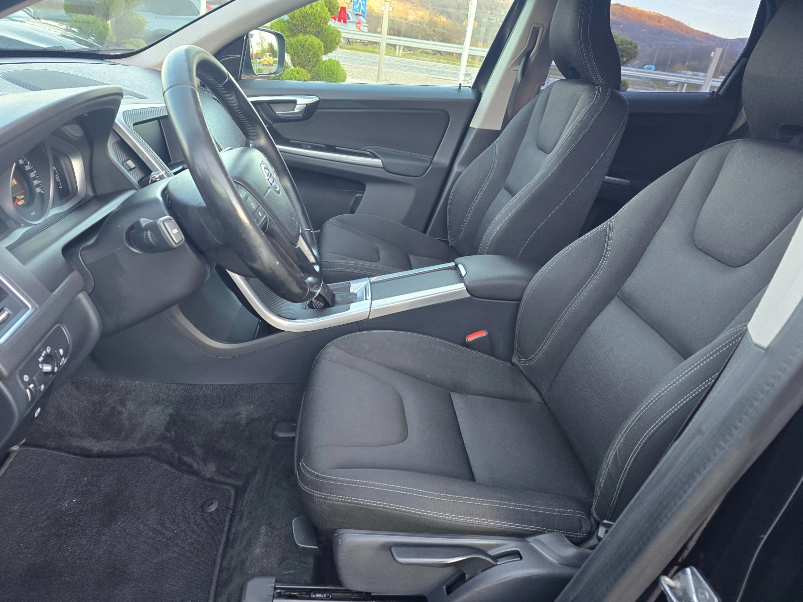 Volvo XC60 2, 4 D   !!!  !! 4X4 !! | Mobile.bg   10