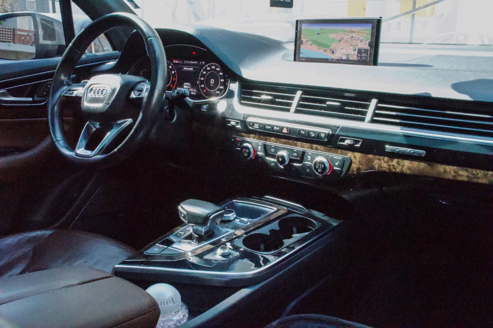 Audi Q7 4M* PANO* QUATTRO* PREMIUM PLUS* DIGITAL* 360* , снимка 12 - Автомобили и джипове - 53830020