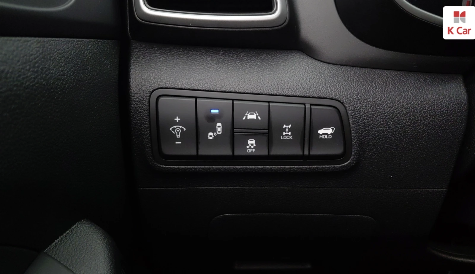 Hyundai Tucson 1.6 TURBO / ОБДУХВАНЕ / ПОДГРЕВИ / ДИСТРОНИК / 360, снимка 9 - Автомобили и джипове - 53930156